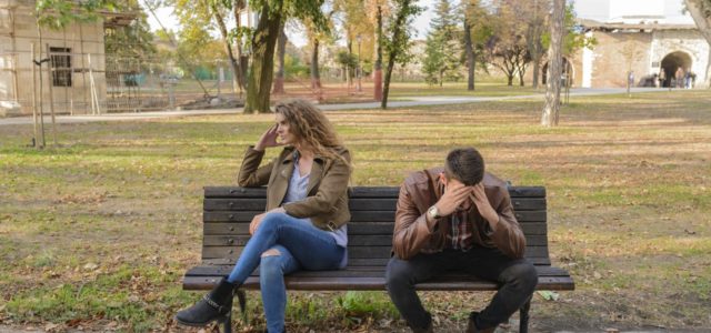 4 Signs That Indicate They’re A Serial Cheater
